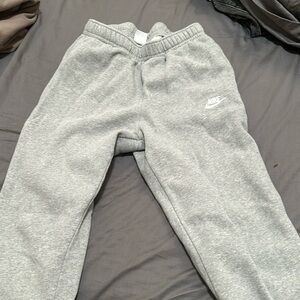 Medium Nike Grey Sweatpants